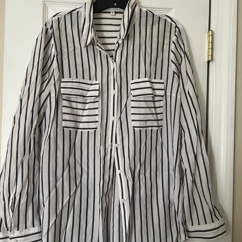 Express Black and White Striped Casual Shirt
